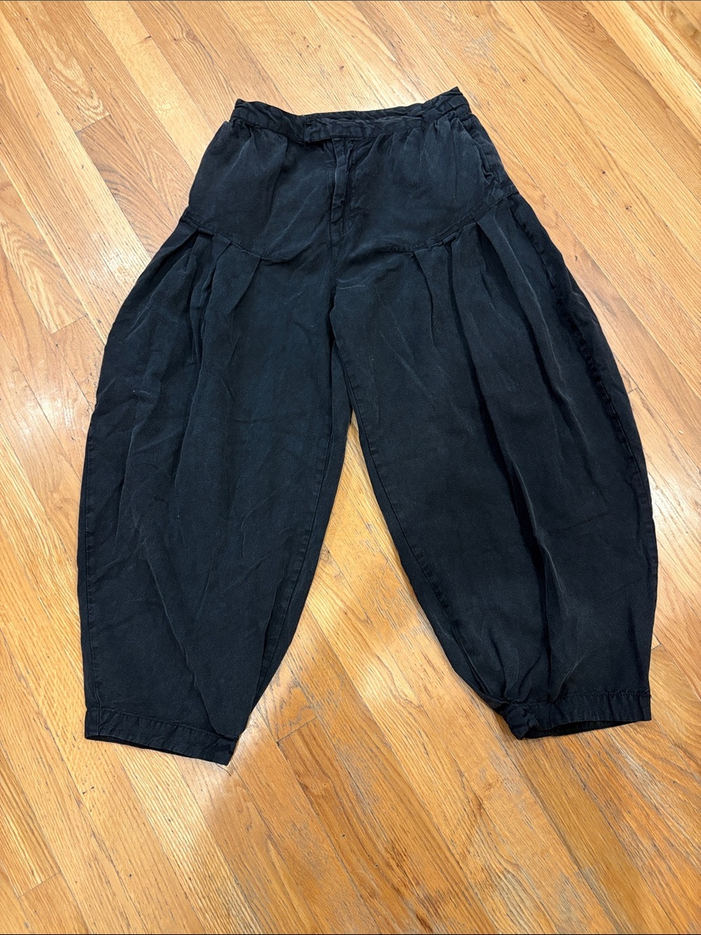 Free People Black Cropped Balloon Pants